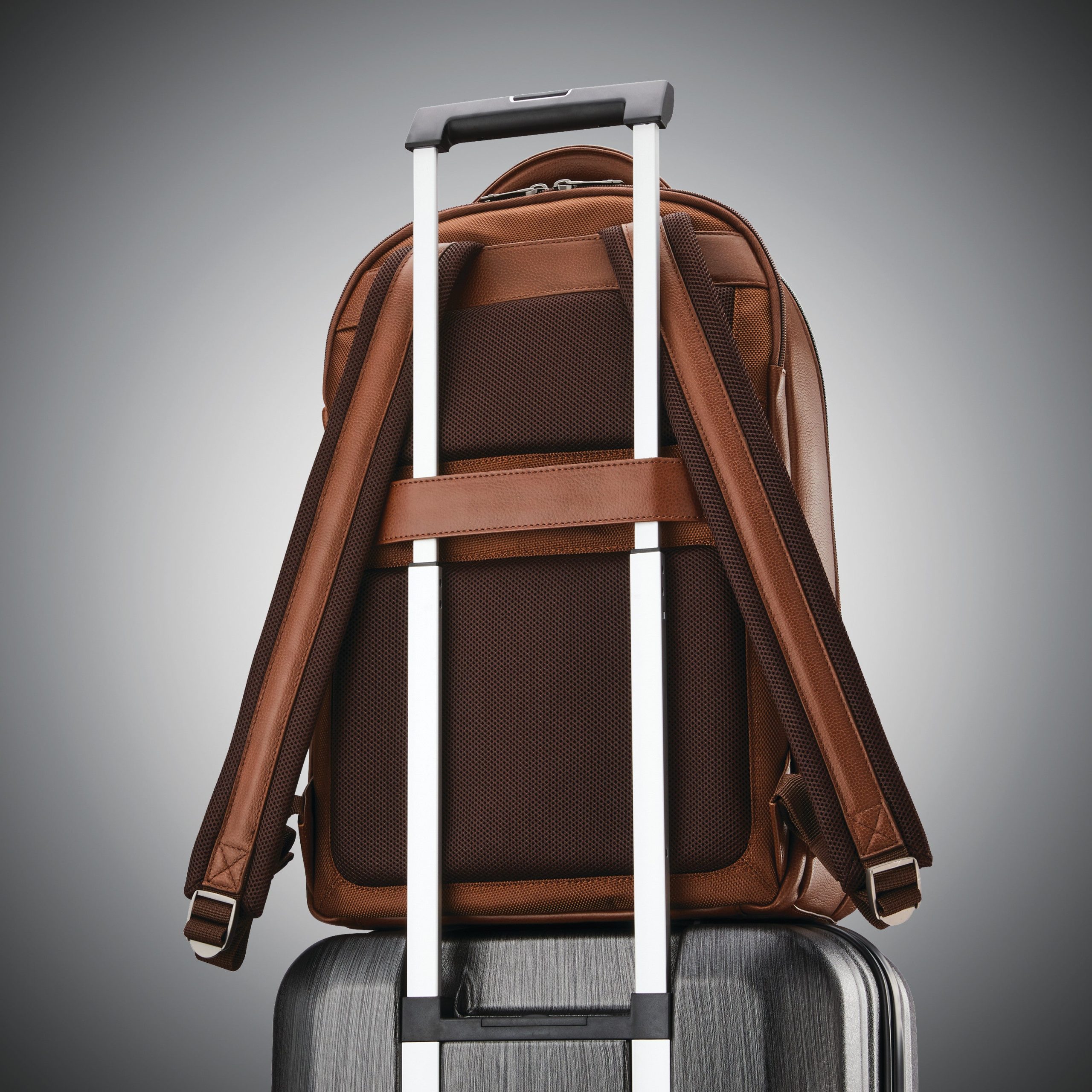 Classic Leather Backpack Cognac - Image 7