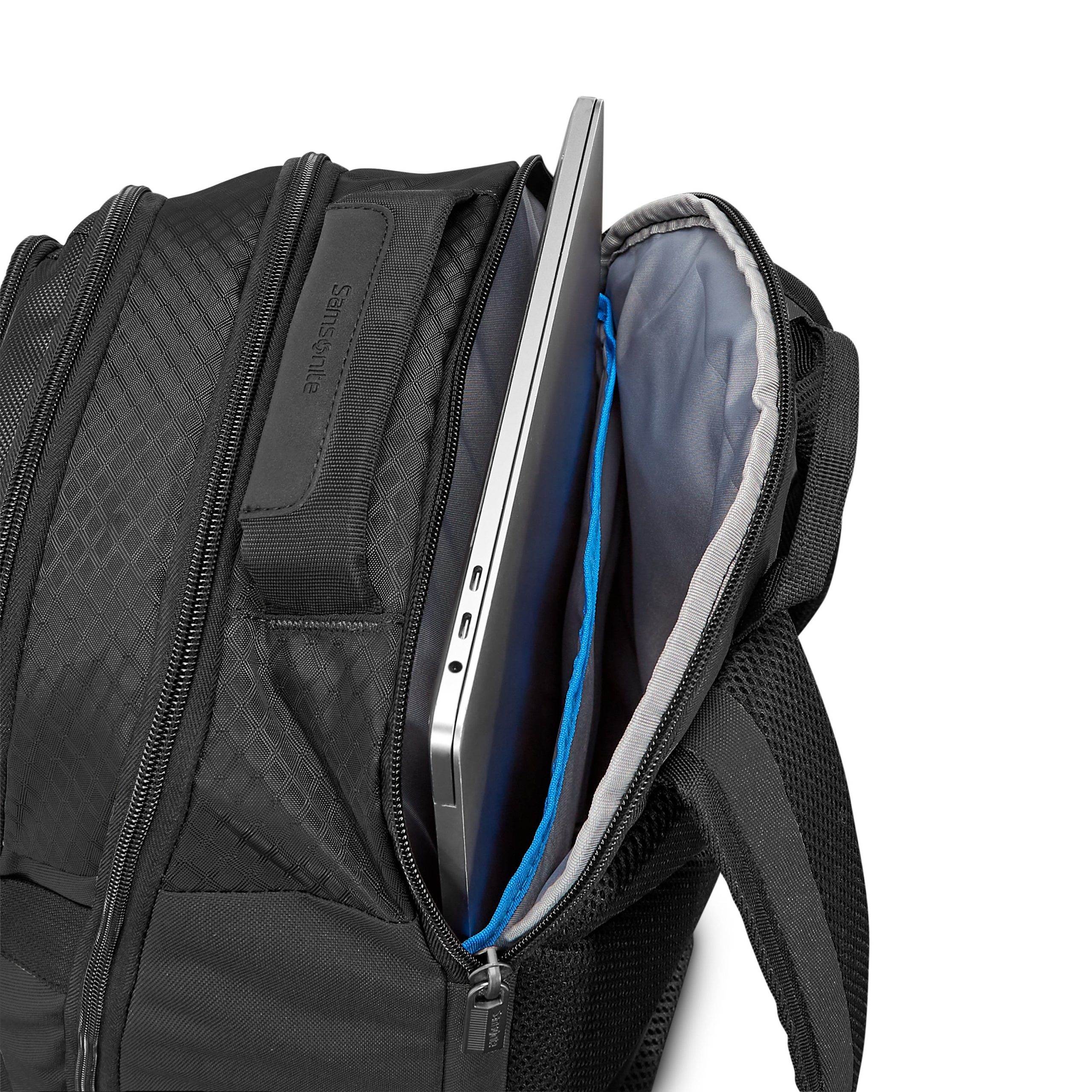 Carrier GSD Backpack Black/Black - Image 3