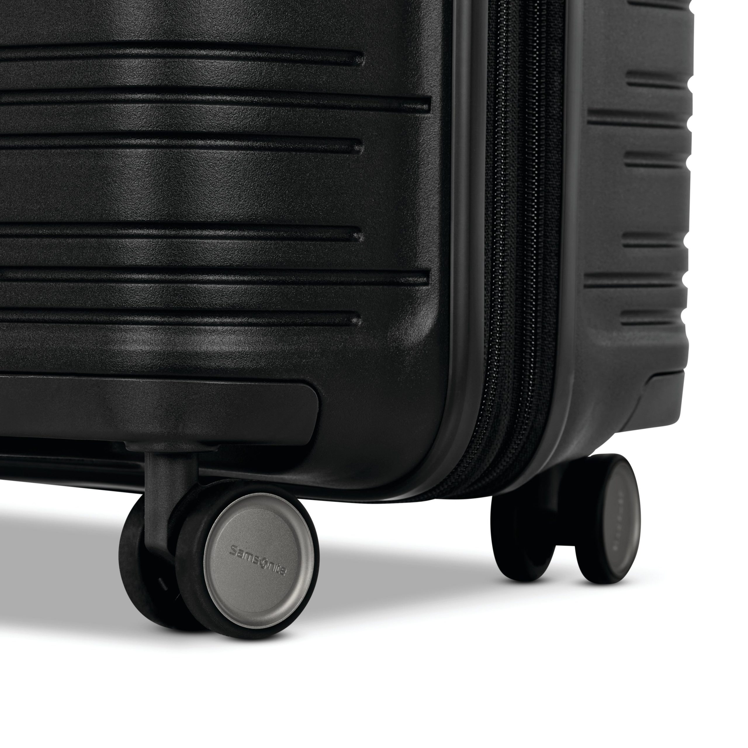 Elevation™ Plus Hardside Global Carry-On Spinner Triple Black - Image 3