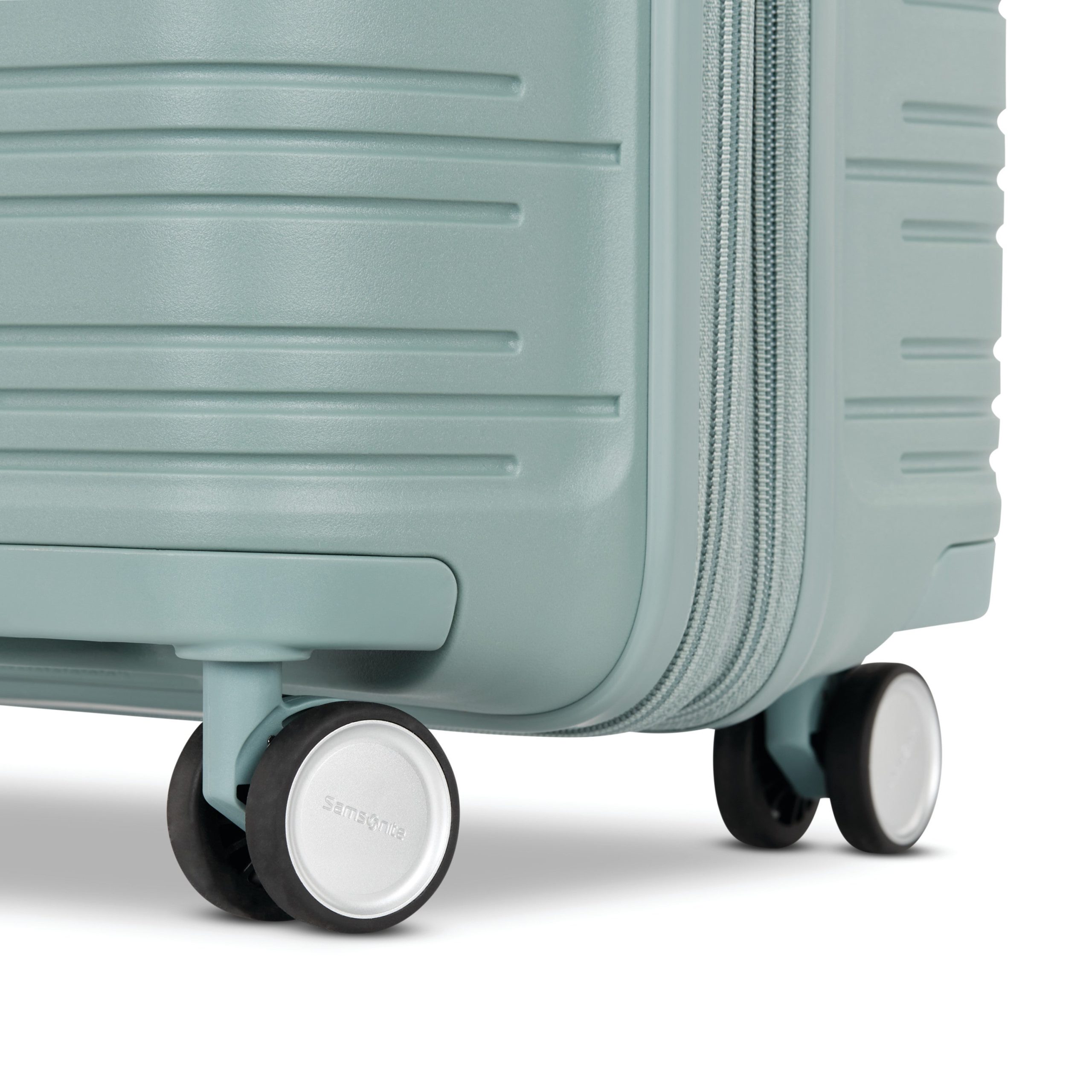 Elevation™ Plus Hardside Large Spinner Cypress Green - Image 11