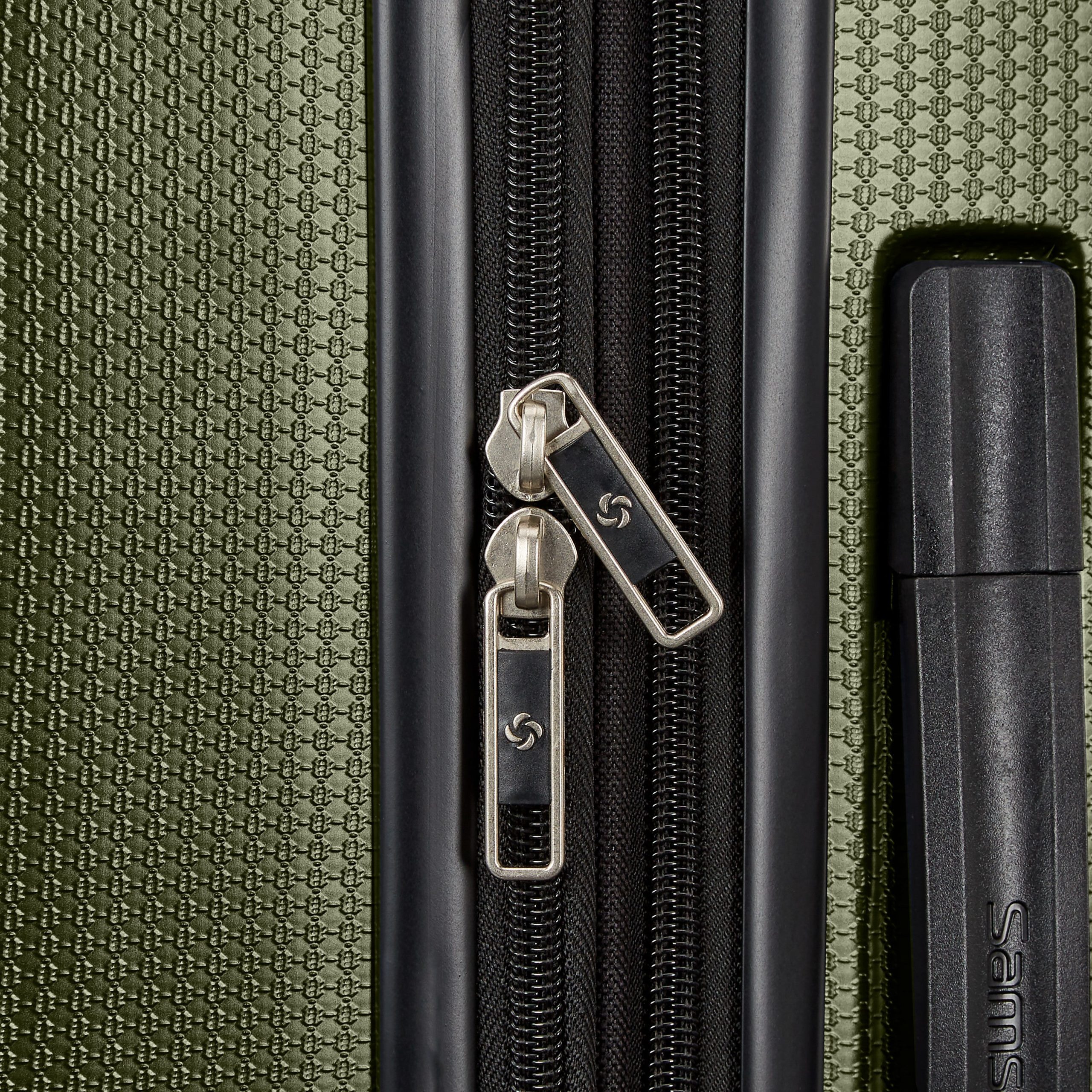 Carbon X 2 Piece Set (CO/L) Ecru Olive - Image 6