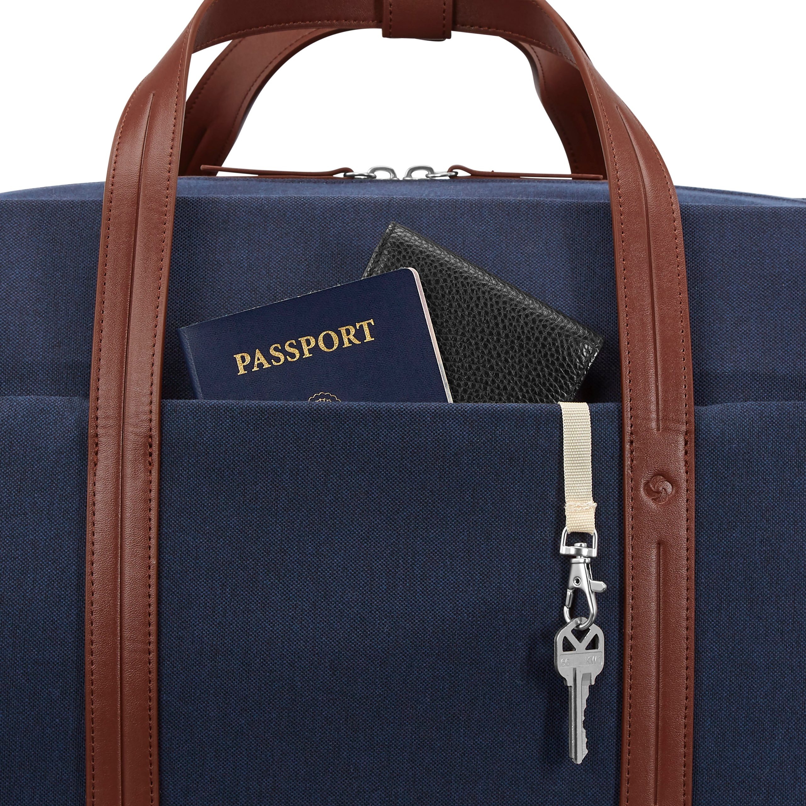 Virtuosa Wheeled Duffel Navy - Image 6
