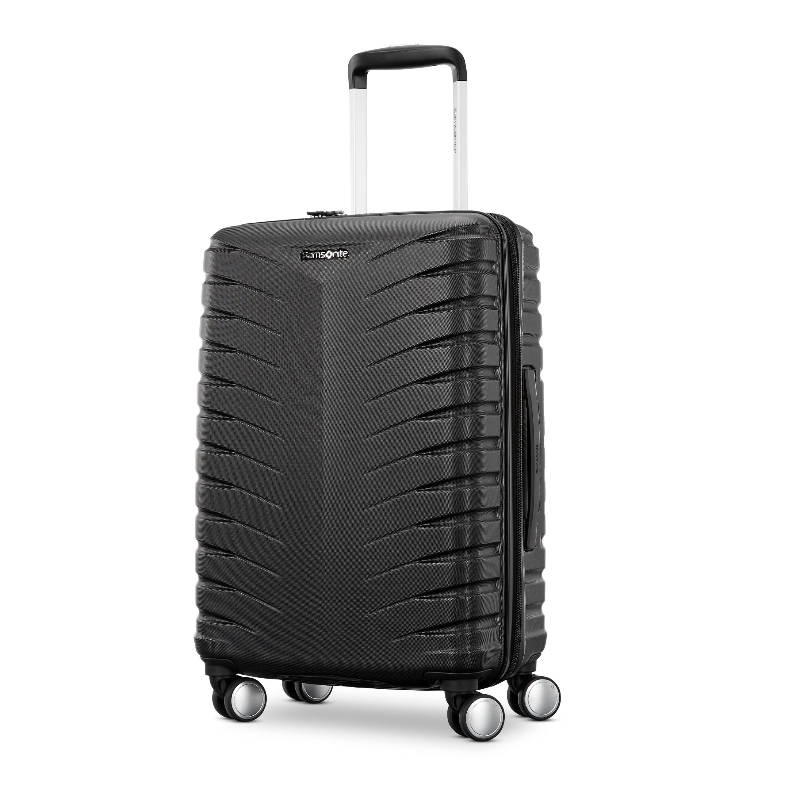 Pivot 3 Carry-On Spinner All Black
