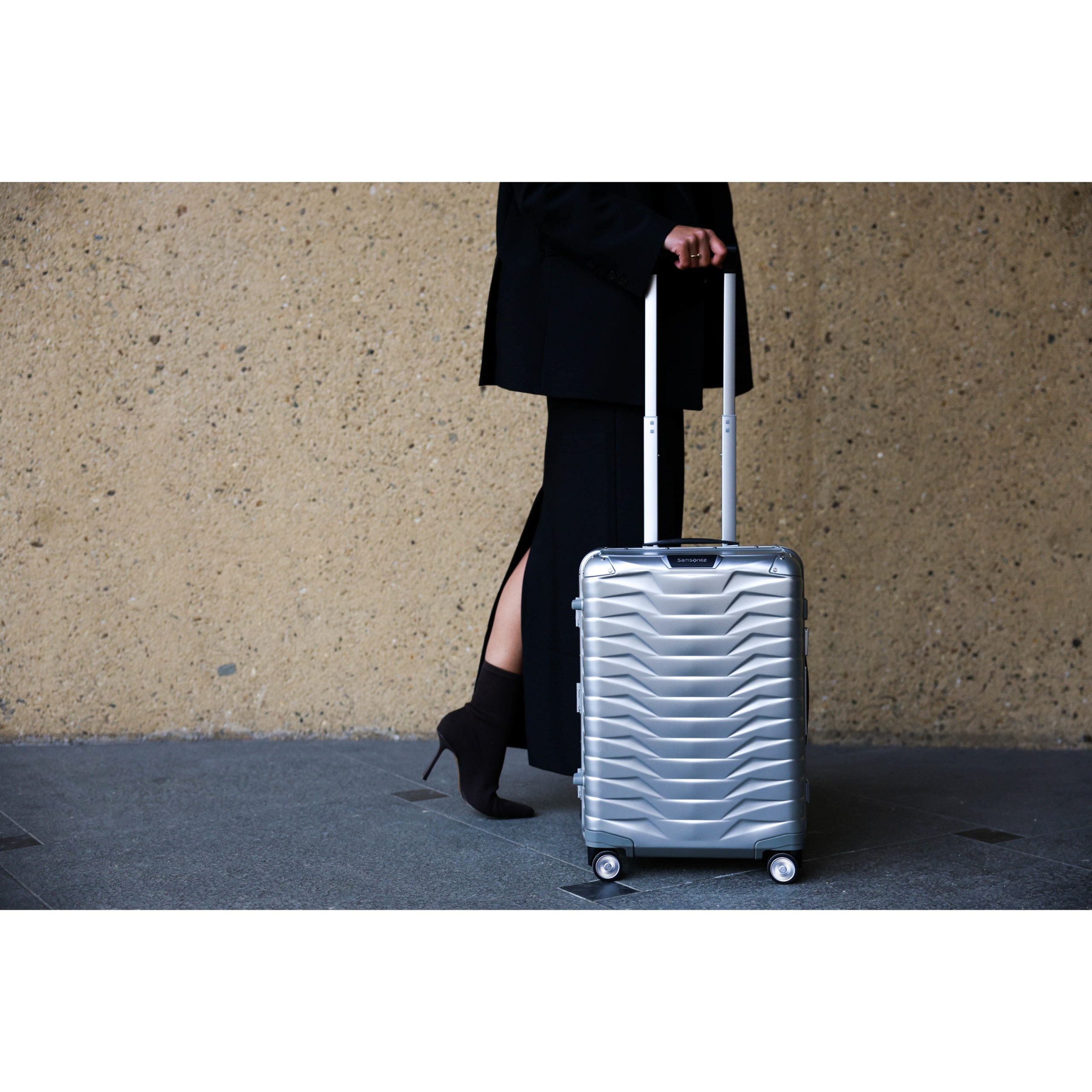 Proxis ALU Carry-On Spinner - Image 8