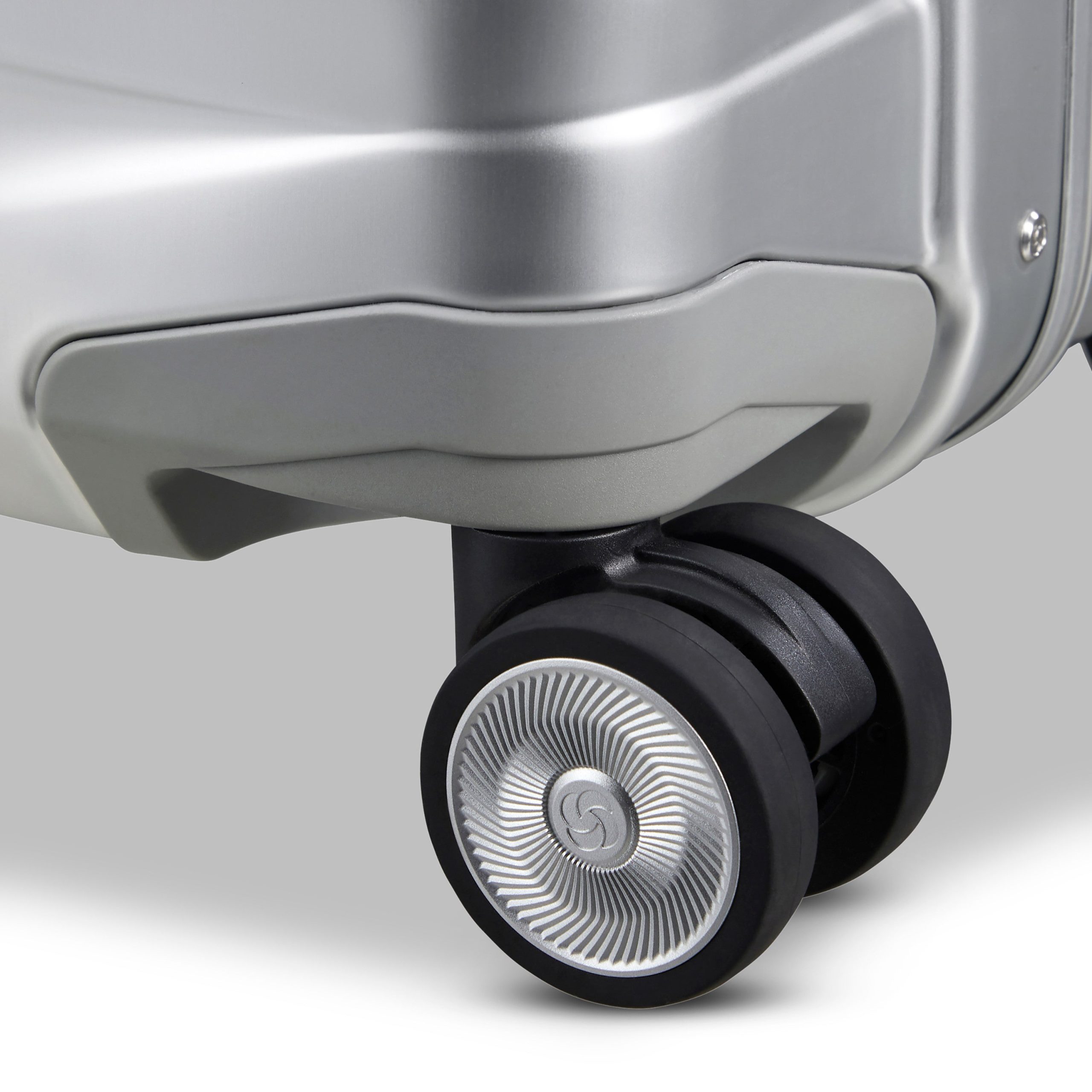 Proxis ALU Carry-On Spinner - Image 7