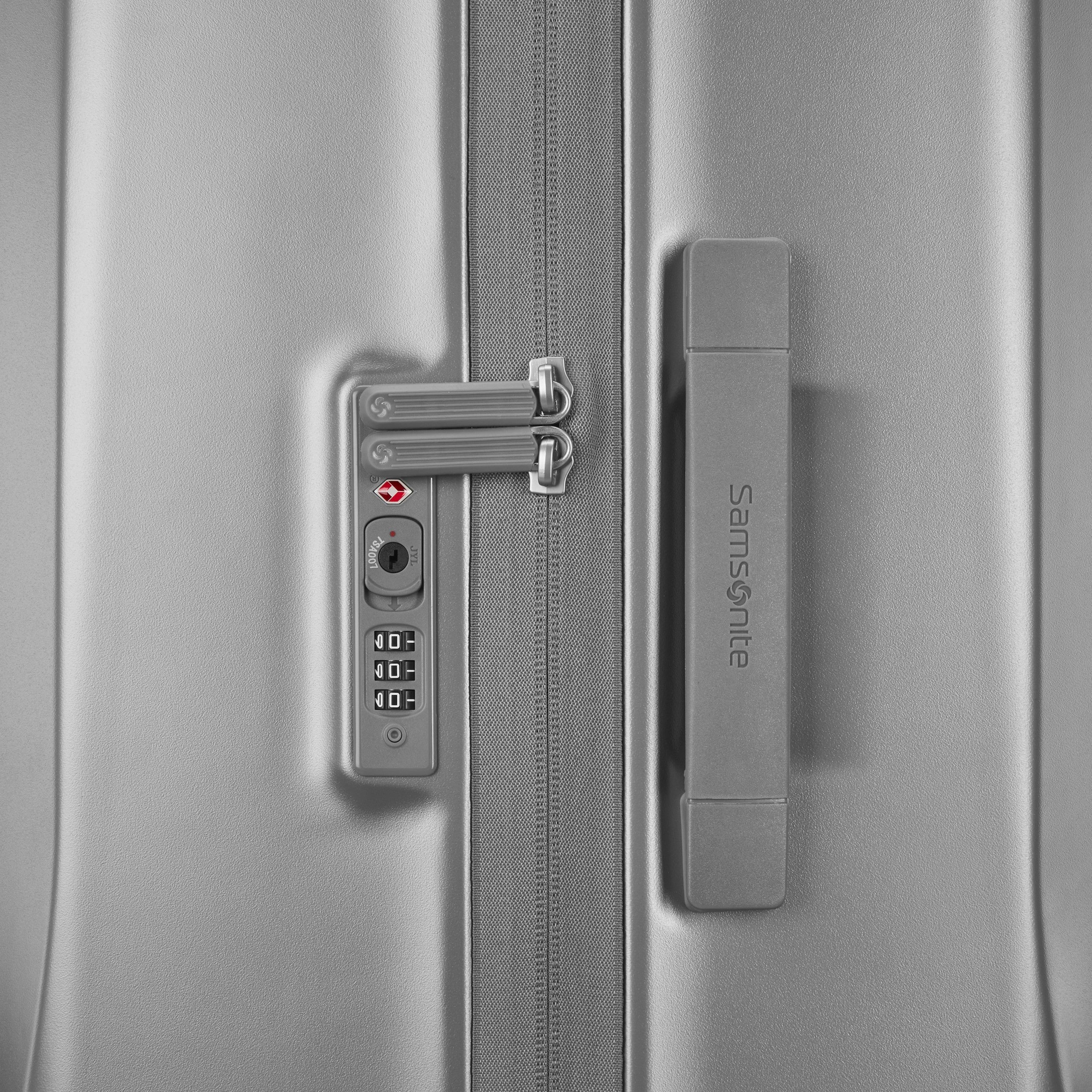 UpLIFT Hardside Extra Large Spinner Silver Shimmer - Image 3