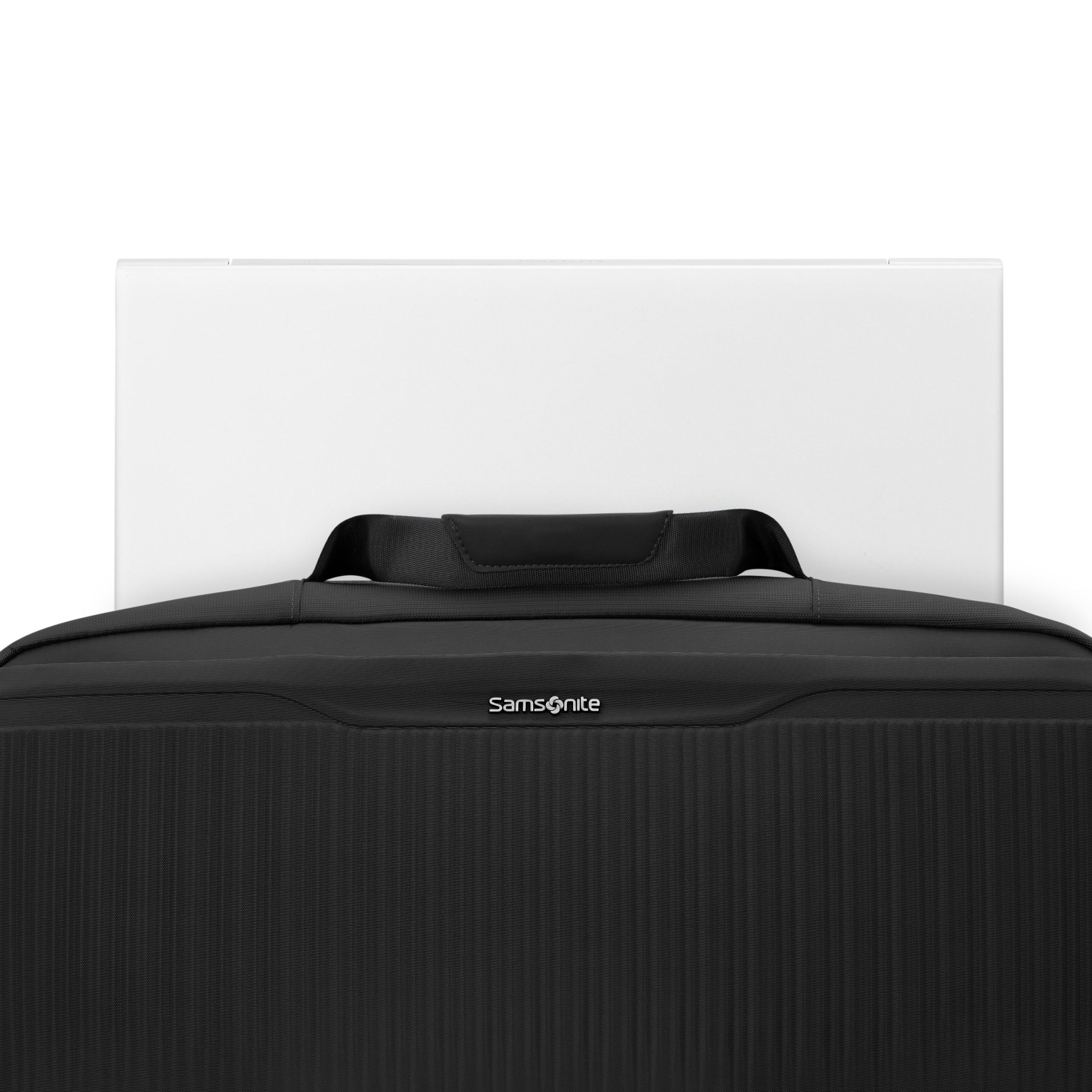 Silhouette 18 Travel Duffel - Image 3