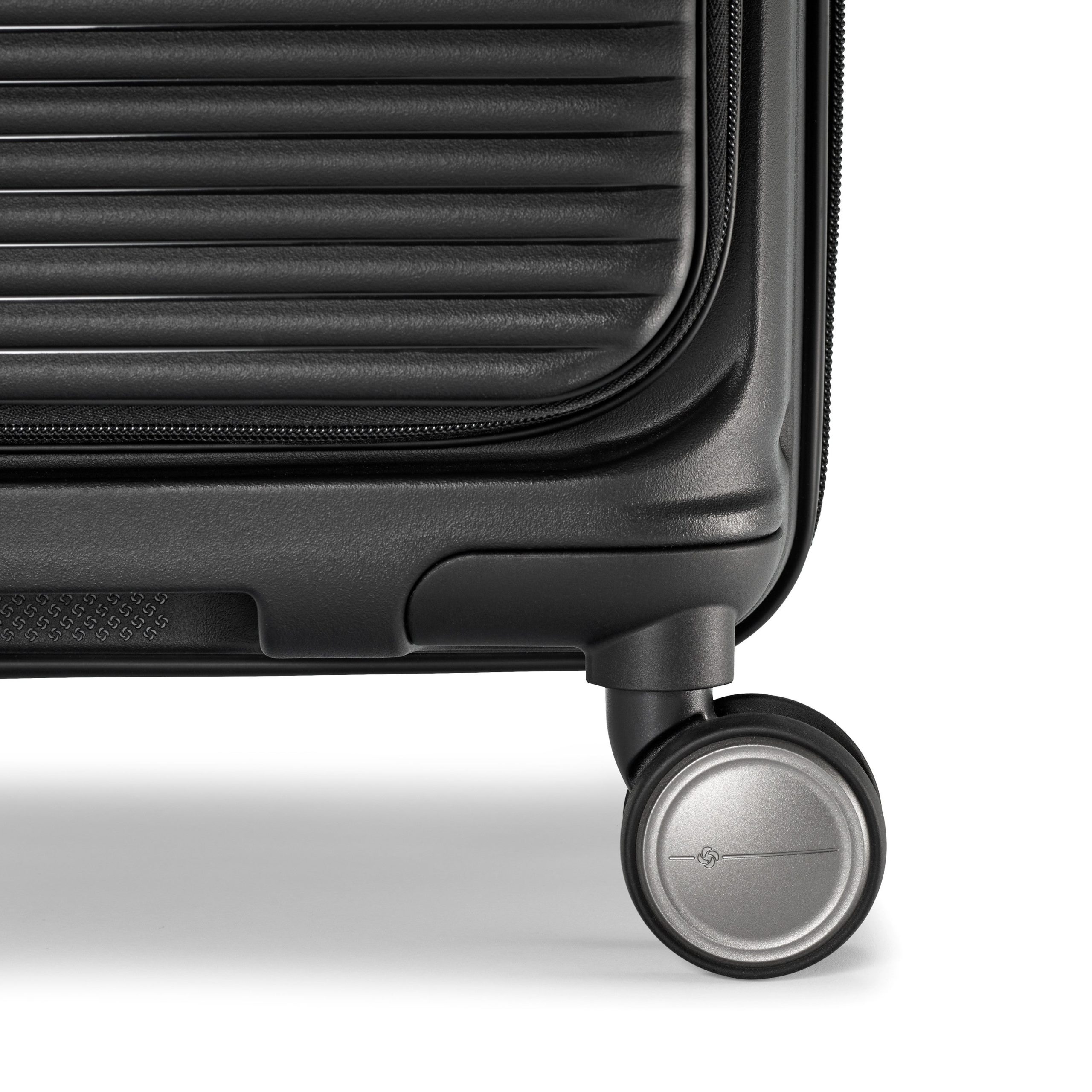 Paralux Carry-On Spinner Black - Image 10