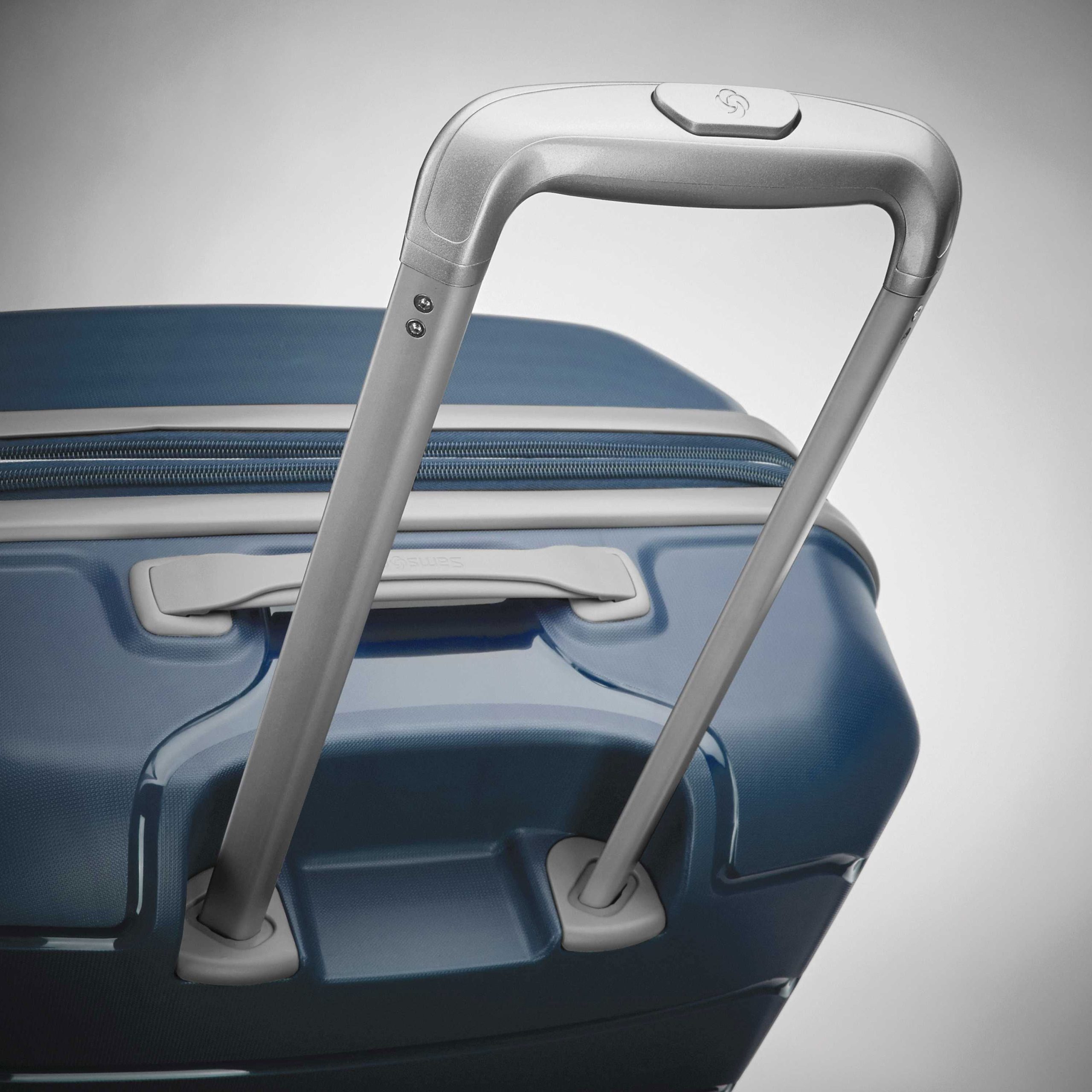 Freeform Carry-On Spinner Navy - Image 5